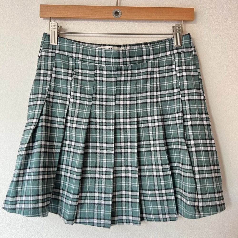 Green Plaid Pleated Skirt